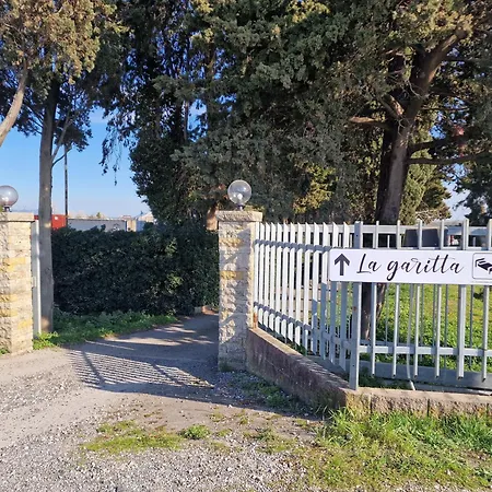 La Garitta - Tra E Livorno Free Parking Ac Pensión