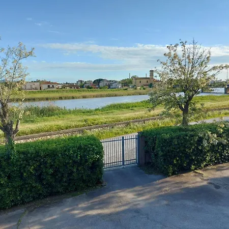 La Garitta - Villa Tra Pisa E Livorno Free Parking Ac Πανσιόν